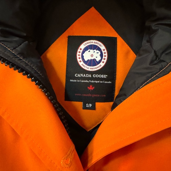 Canada Goose Montebello parka.Small . - Picture 4 of 8